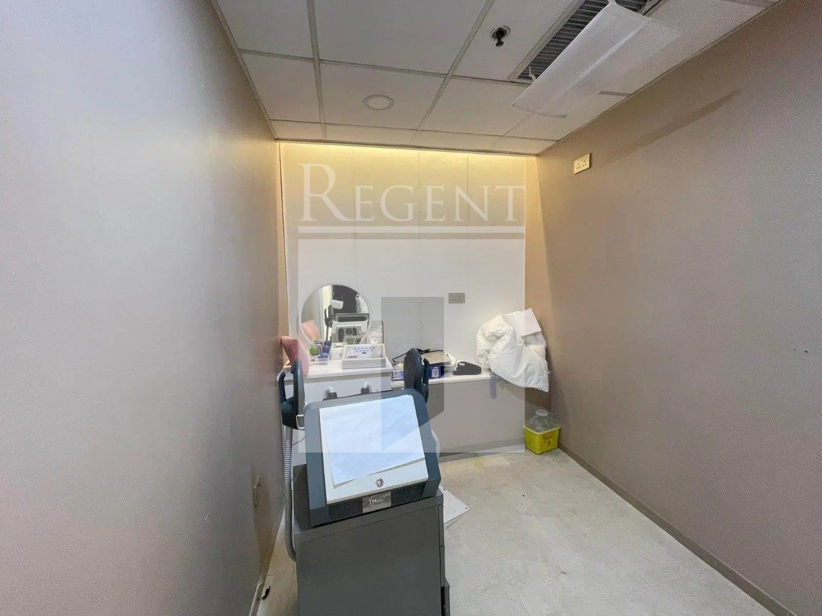 HANG SHUN COMMERCIAL BUILDING (恆信商業大廈)-RGP7958641